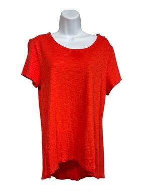 Chicos ultimate tee size medium
